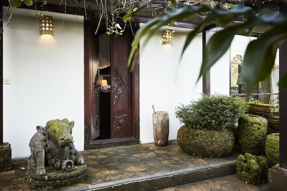 bayad ubud bali villa