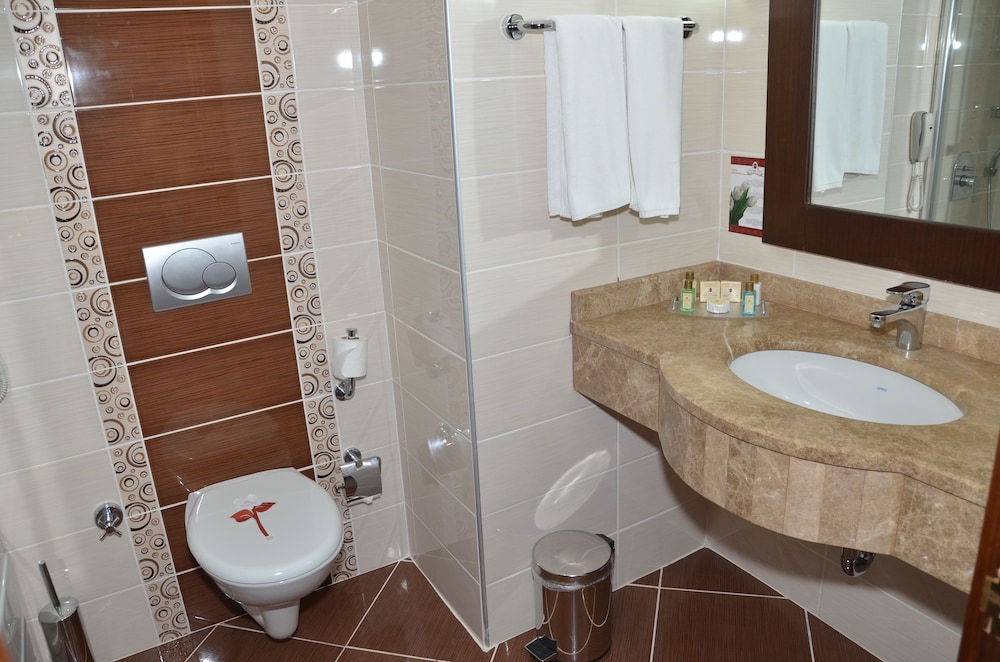 megasaray westbeach antalya