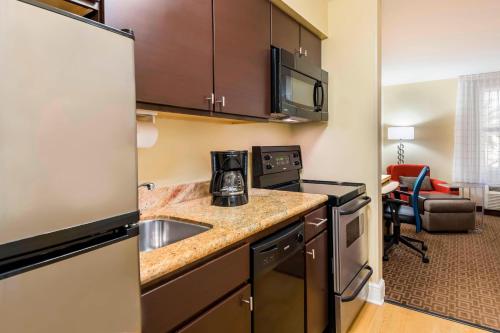 towneplace suites by marriott tampa westshore airport