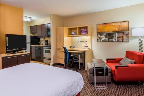 towneplace suites by marriott tampa westshore airport