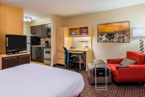 towneplace suites by marriott tampa westshore airport