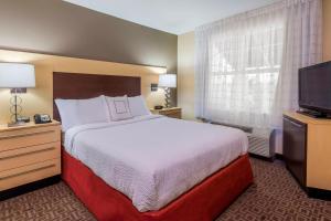 towneplace suites by marriott tampa westshore airport
