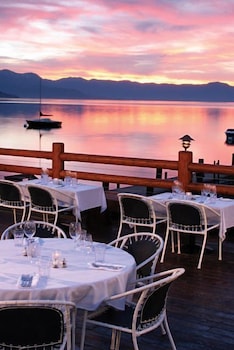 sunnyside restaurant and lodge