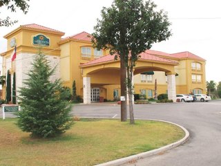 La Quinta Inn & Suites Fredericksburg,Stonewall>>Fredericksburg,3 star