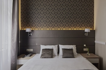 hotel central basilica