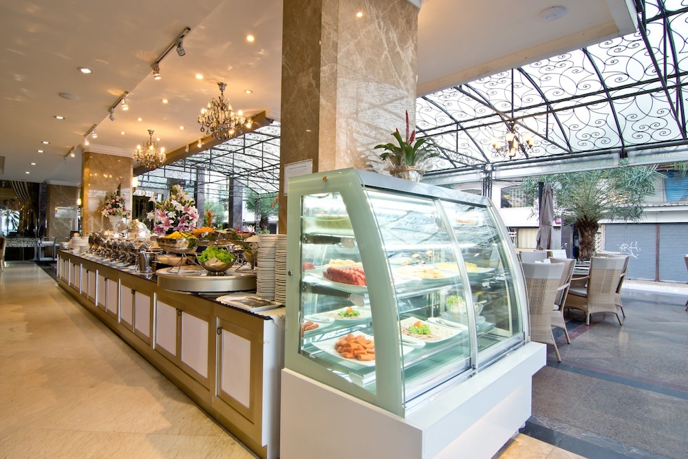 lk the empress pattaya