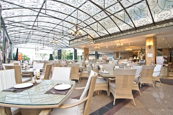 lk the empress pattaya