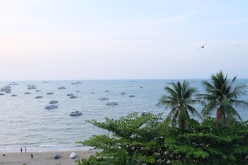 lk the empress pattaya