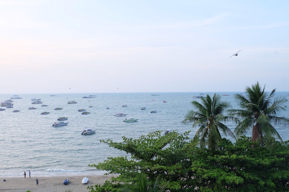 lk the empress pattaya