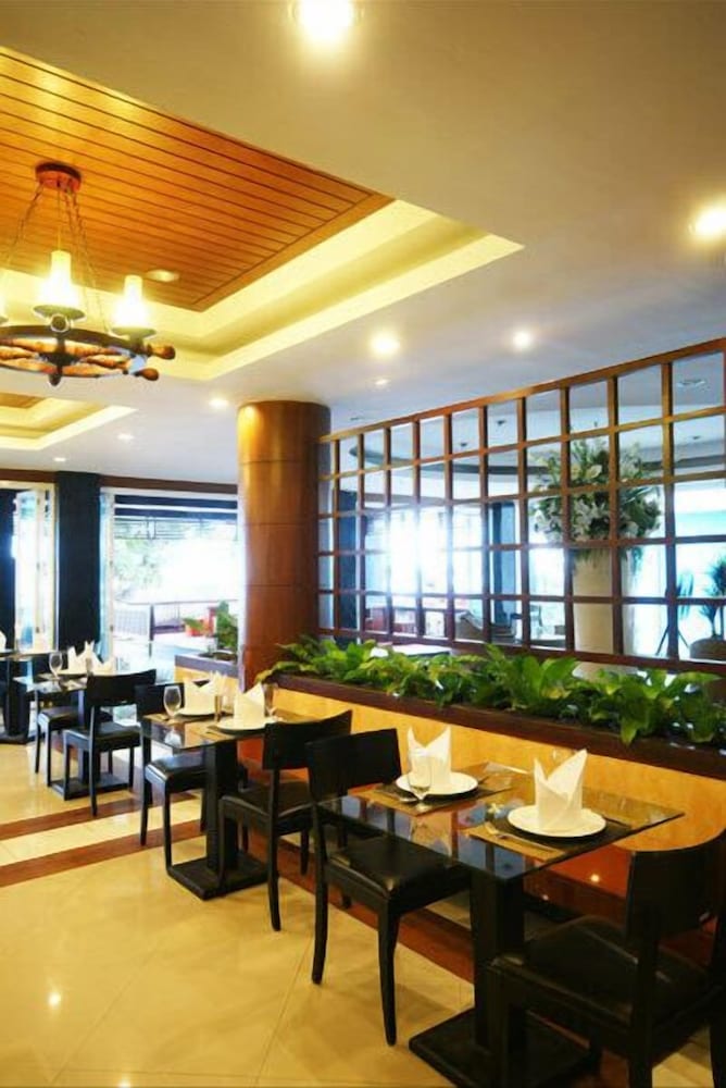 seaside jomtien beach