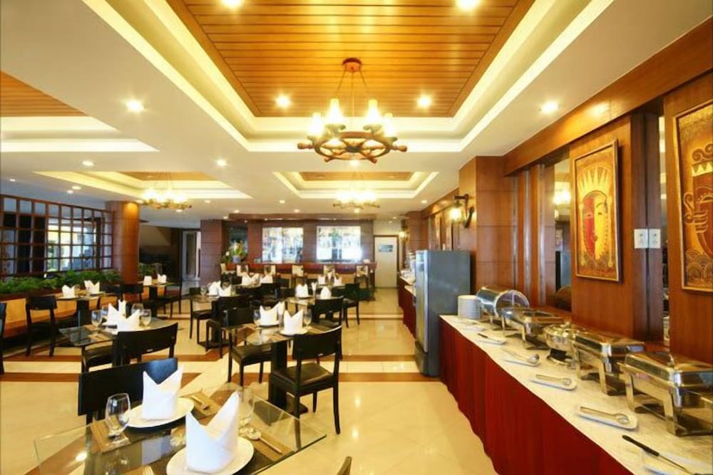 seaside jomtien beach