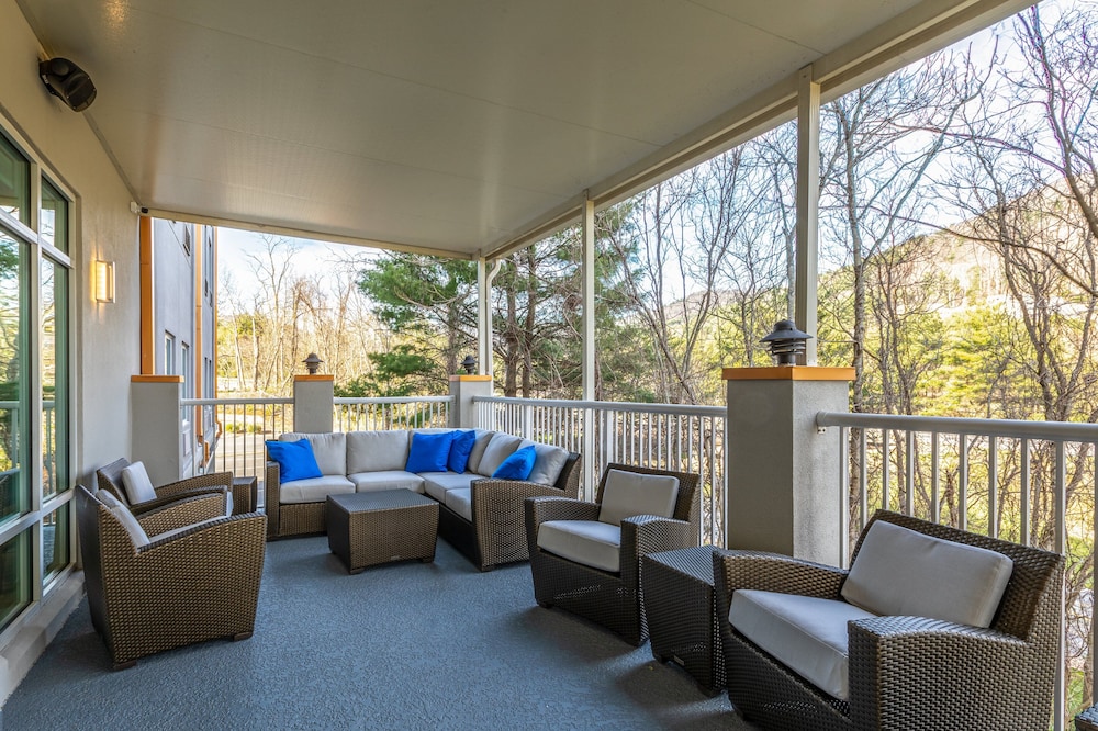 holiday inn express and suites asheville downtown by ihg