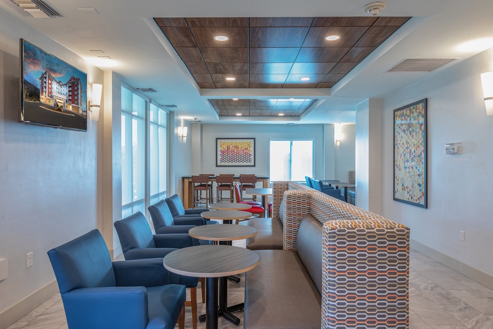 holiday inn express and suites asheville downtown by ihg