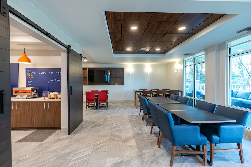 holiday inn express and suites asheville downtown by ihg