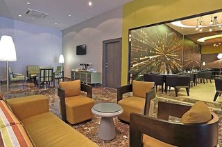 hampton by hilton panama