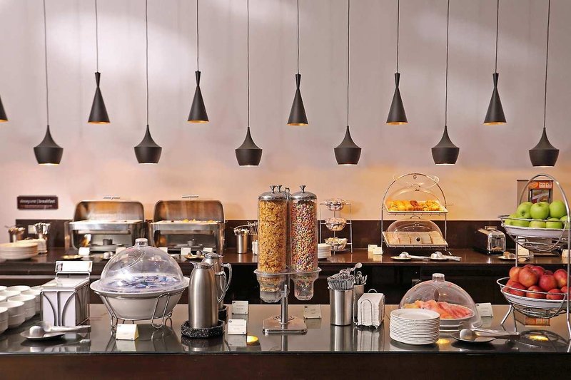 hampton by hilton panama