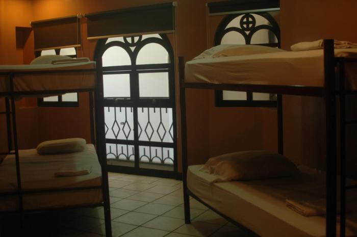 hostel alajuela backpackers