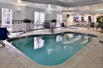 Fairfield Inn & Suites Raleigh Durham Airport/ Brier Creek,Durham>>Charlotte,3 star