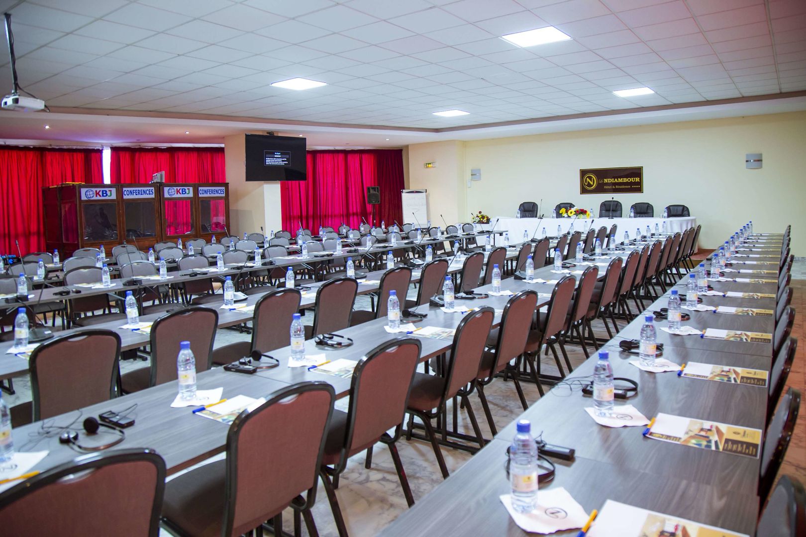le ndiambour hotel et residence