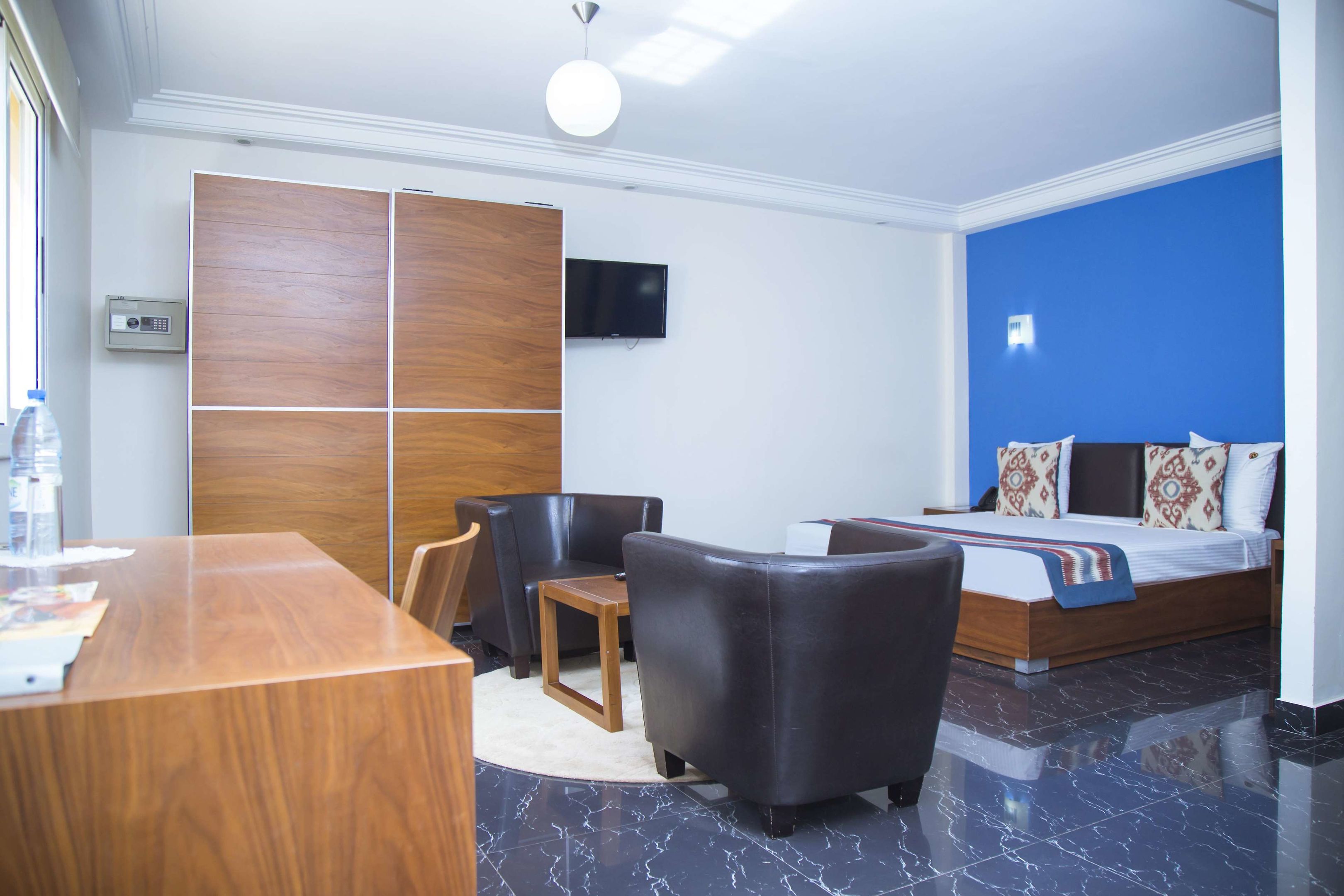 le ndiambour hotel et residence