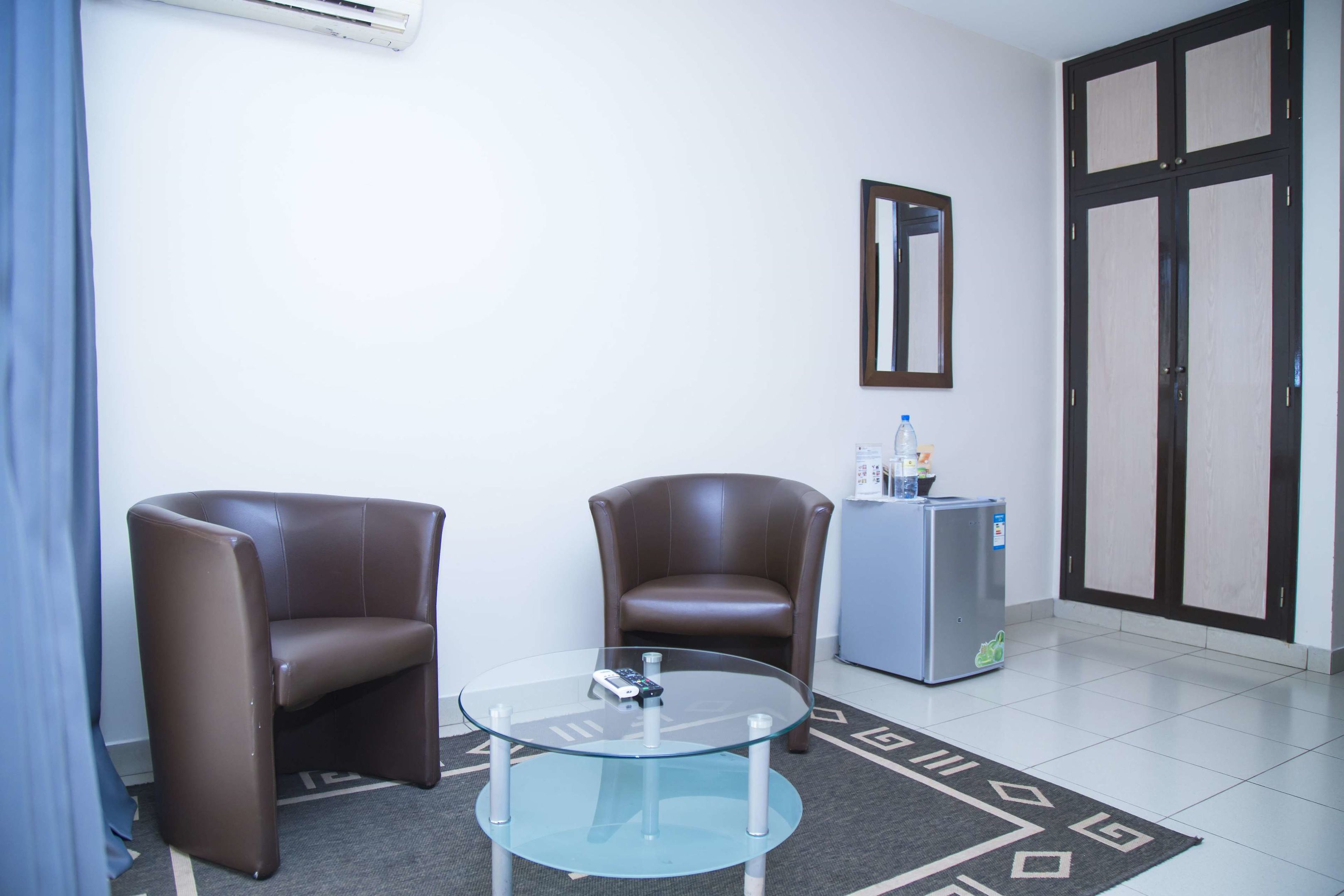 le ndiambour hotel et residence