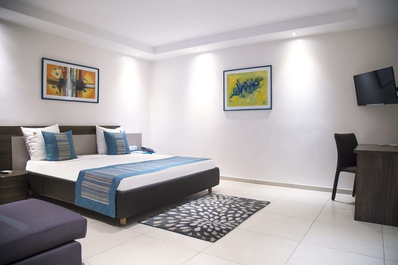 le ndiambour hotel et residence