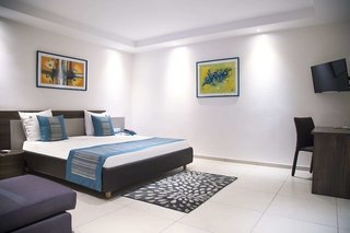 le ndiambour hotel et residence