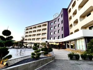 Castelli,Montecchio Maggiore>>Altavilla Vicentina,4 star