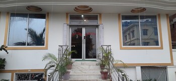 vaatika inn