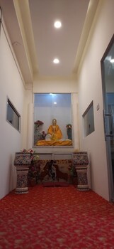 vaatika inn