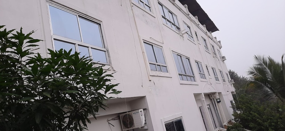vaatika inn
