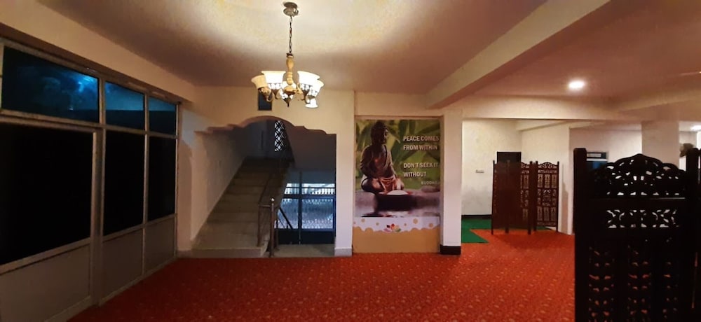 vaatika inn