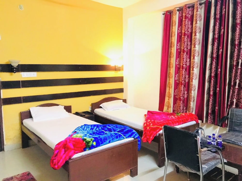 vaatika inn