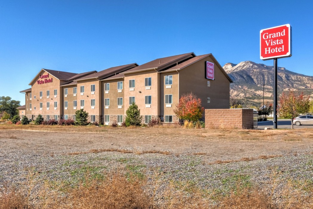 grand vista hotel parachute