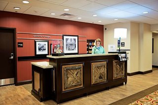 hampton inn and suites hope