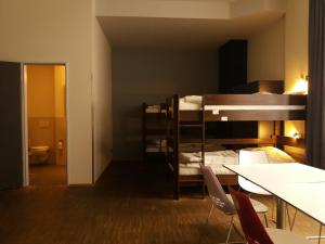 five elements hostel leipzig