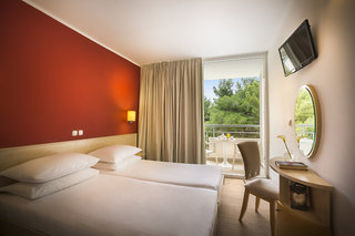 Rabac Sunny Hotel & Residence,Pula>>Labin,3 star