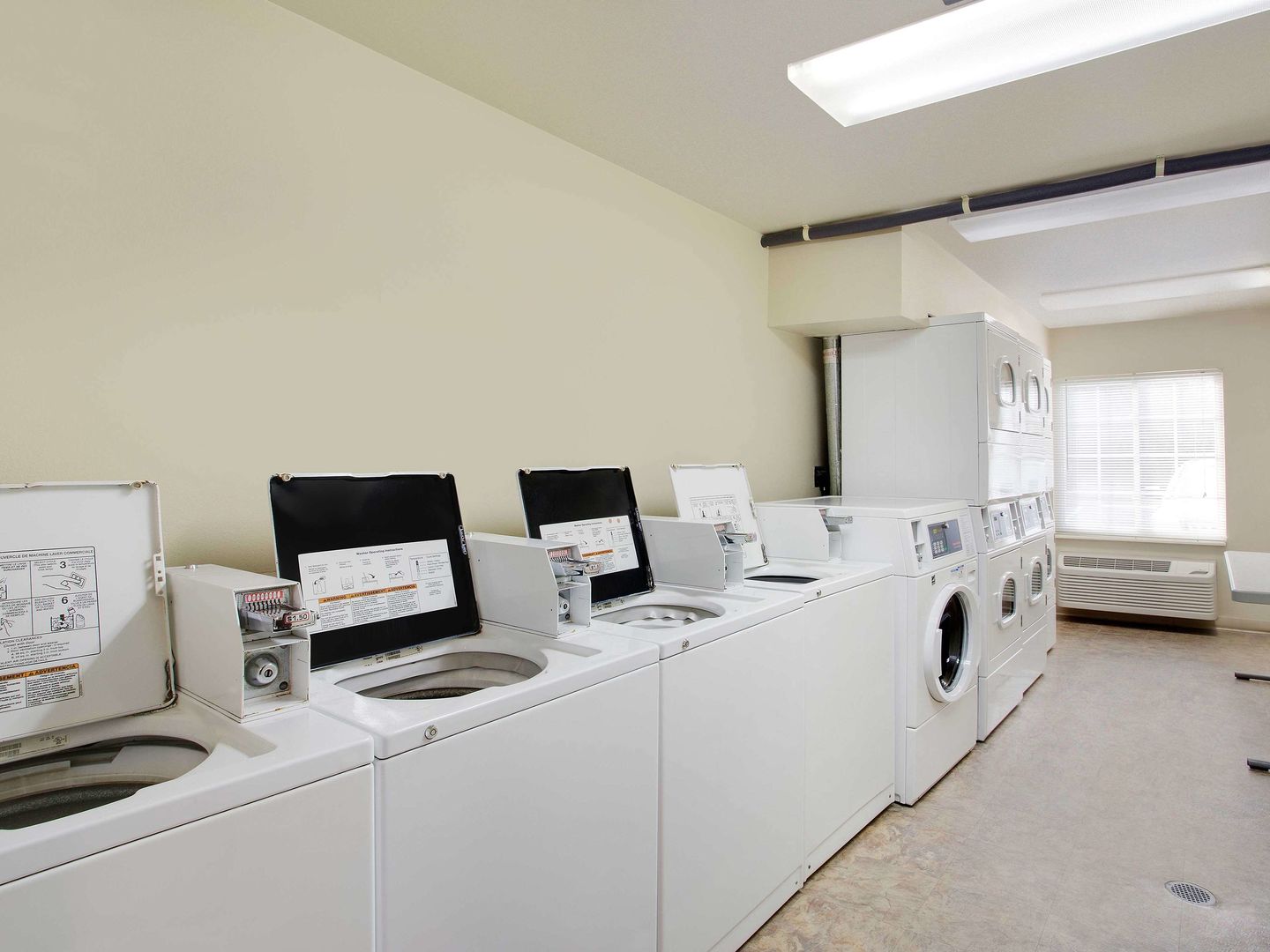woodspring suites jacksonville east 295 cruise port