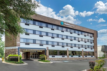 clarion pointe raleigh midtown