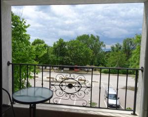 white rock castle suite hotel and spa