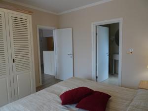 white rock castle suite hotel and spa