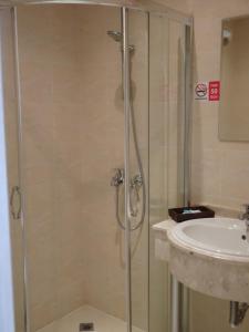 white rock castle suite hotel and spa