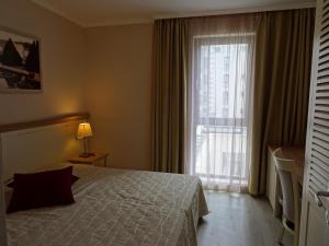 white rock castle suite hotel and spa