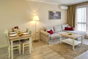 white rock castle suite hotel and spa