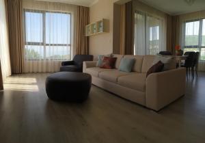 white rock castle suite hotel and spa