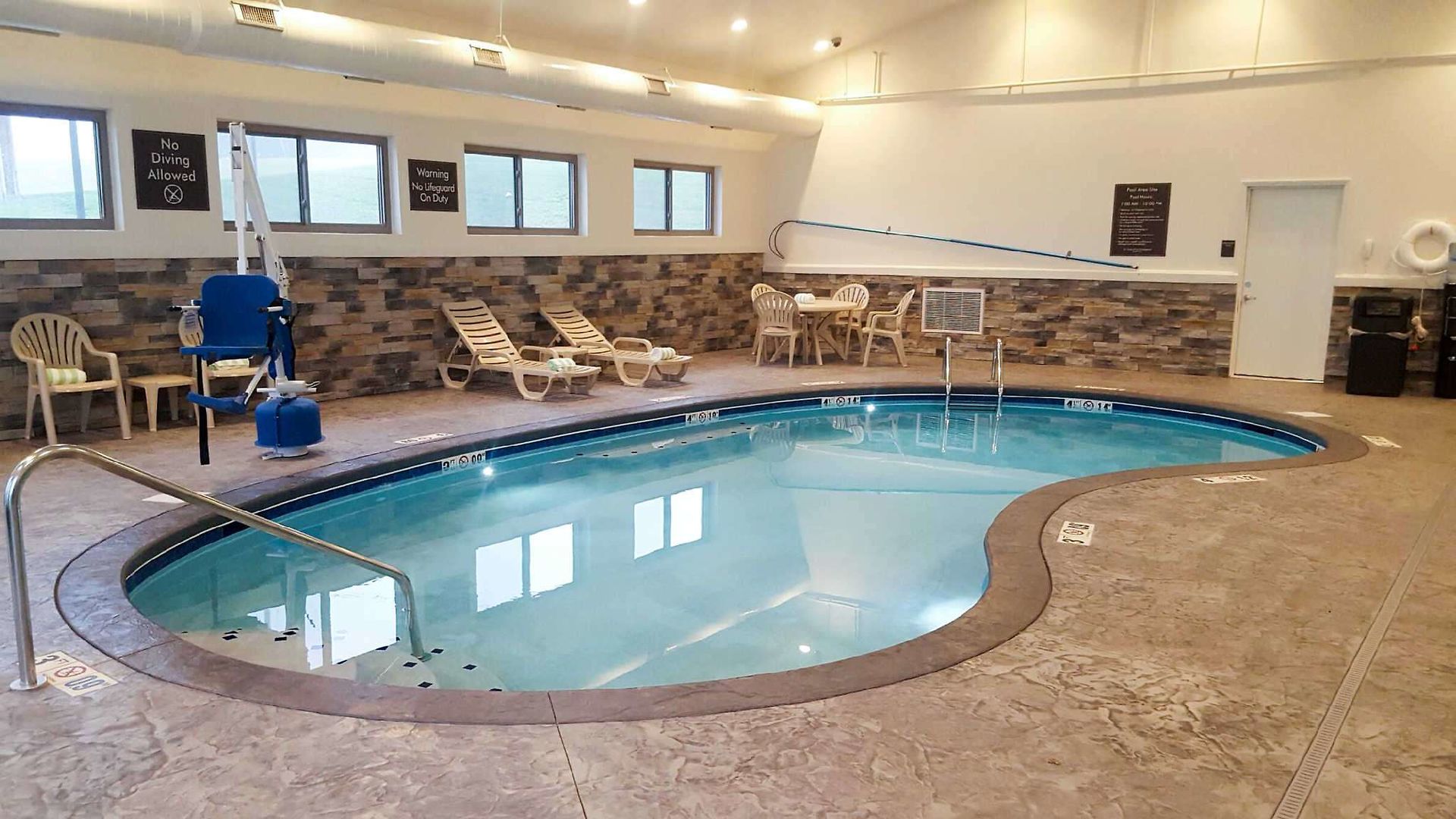sleep inn and suites belmont st clairsville