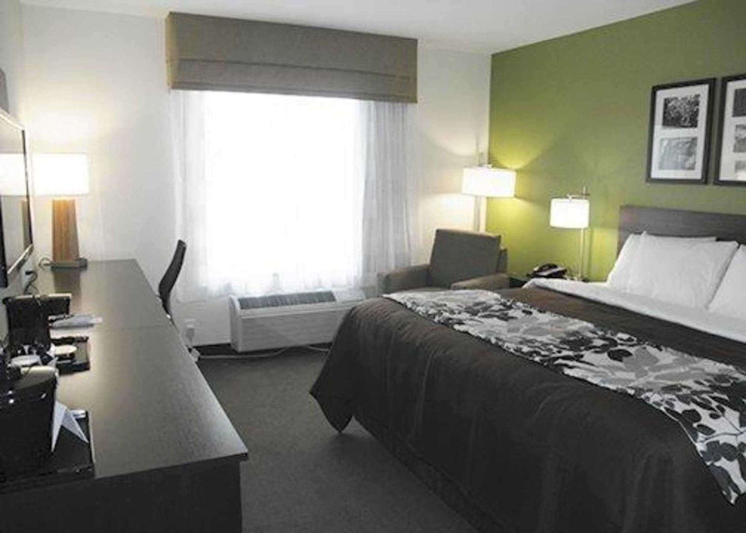 sleep inn and suites belmont st clairsville