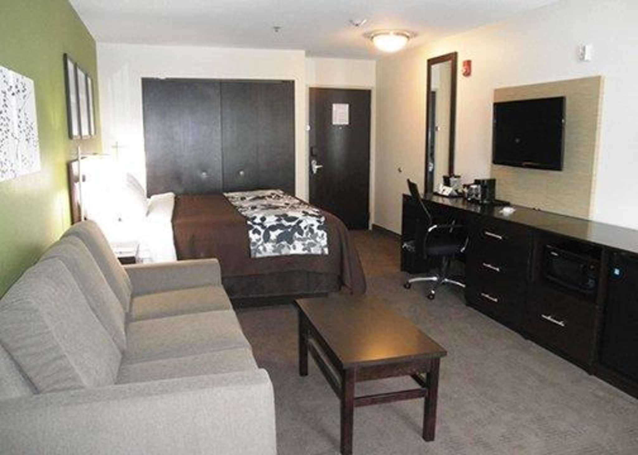 sleep inn and suites belmont st clairsville