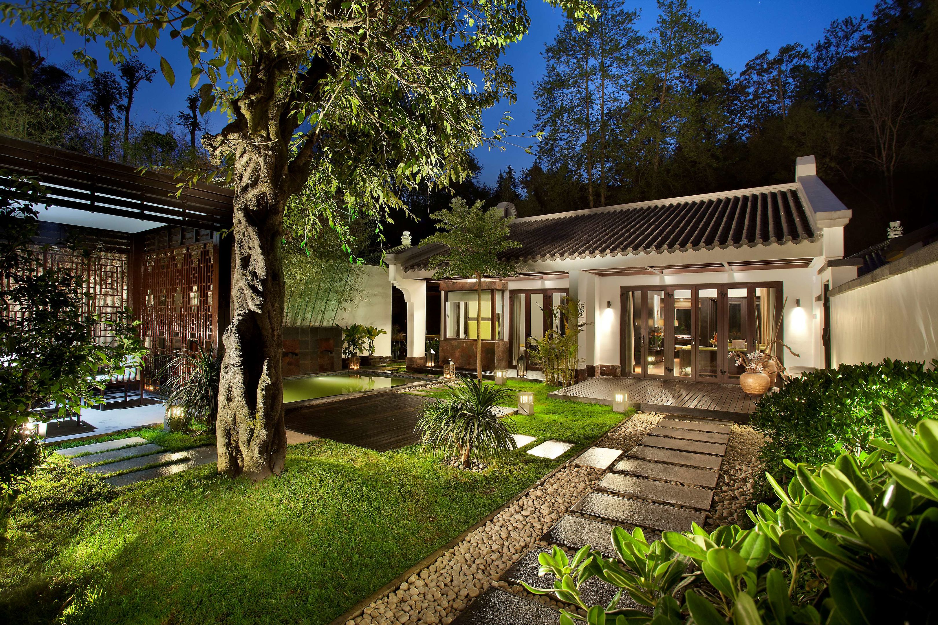 banyan tree tengchong