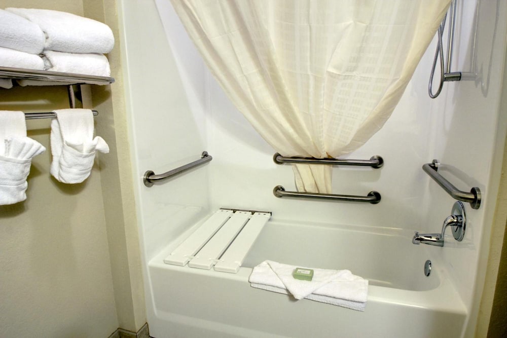 cobblestone hotel and suites waynesboro